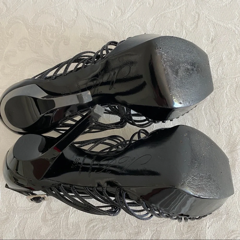 Roger vivier black knotted Lacey Strap sandals